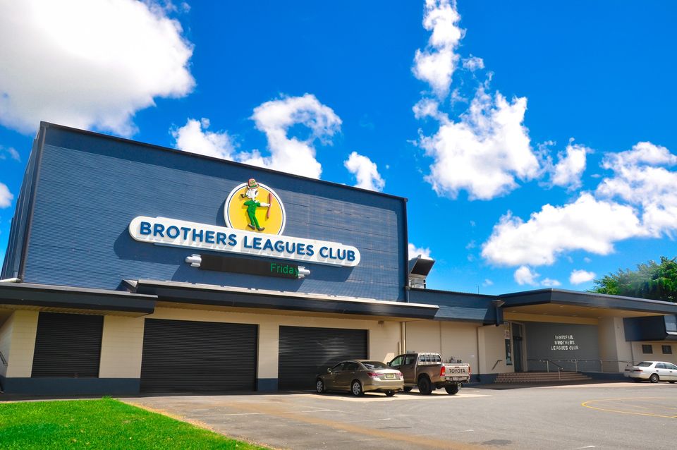 Innisfail-Club-Facade